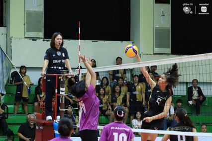 ประมวลภาพ วอลเลย์บอลนักเรียน แชมป์กีฬา 7HD 2026 : เทศบาล 3 วัดไชนาวาส พบ เทพมงคลรังษี
