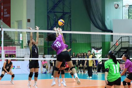 ประมวลภาพ วอลเลย์บอลนักเรียน แชมป์กีฬา 7HD 2026 : เทศบาล 3 วัดไชนาวาส พบ เทพมงคลรังษี