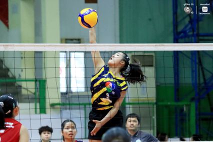 ประมวลภาพ วอลเลย์บอลนักเรียน แชมป์กีฬา 7HD 2026 : กีฬาจ.อ่างทอง พบ วารินชำราบ