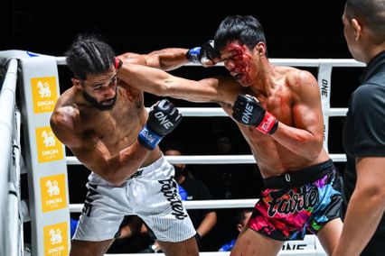 ONE ลุมพินี : อดัม เบนวาร์วาร์ ชนะทีเคโอ ก้องไกล ส.สมหมาย ศึก ONE ลุมพินี 162