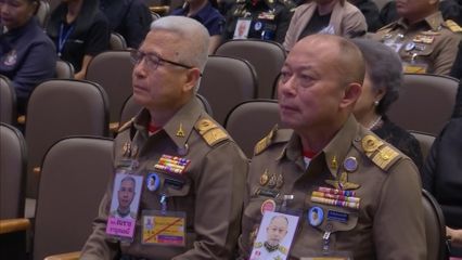 ราชเลขานุการในพระองค์ พระบาทสมเด็จพระเจ้าอยู่หัว มอบประกาศนียบัตร และรางวัลพระราชทานแก่บุตร-หลาน ข้าราชบริพารในพระองค์ 904 และครูจิตอาสา ที่ศึกษาศูนย์เรียนรู้ดนตรีไทย และนาฏศิลป์ หน่วยราชการในพระองค์ 904
