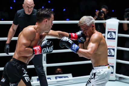 ONE ลุมพินี : โจนาธาน ดิ เบลลา เล็งชิงบัลลังก์คิกบ็อกซิง ซุปเปอร์เล็ก ซุปเปอร์เล็กมวยไทย
