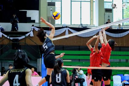 ประมวลภาพ วอลเลย์บอลนักเรียน แชมป์กีฬา 7HD 2026 : เทศบาลชุมชนป้อมเพชร พบ เทพมงคลรังษี