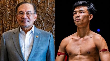 ONE ลุมพินี : นายก อันวาร์ อิบราฮิม ร่วมส่งกำลังใจเชียร์  อาลีฟ ส.เดชะพันธ์ คว้าเข็มขัด ONE มวยไทย รุ่นสตรอว์เวต เฉพาะกาล