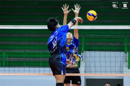 ประมวลภาพ วอลเลย์บอลนักเรียน แชมป์กีฬา 7HD 2026 : เทศบาลบ้านสามเหลี่ยม พบ นวมินทราชูทิศ มัชฌิม