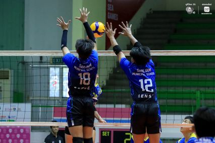 ประมวลภาพ วอลเลย์บอลนักเรียน แชมป์กีฬา 7HD 2026 : เทศบาลบ้านสามเหลี่ยม พบ นวมินทราชูทิศ มัชฌิม