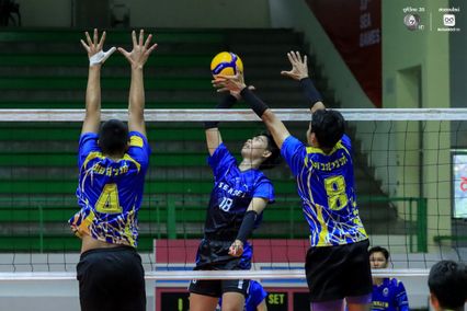ประมวลภาพ วอลเลย์บอลนักเรียน แชมป์กีฬา 7HD 2026 : เทศบาลบ้านสามเหลี่ยม พบ นวมินทราชูทิศ มัชฌิม