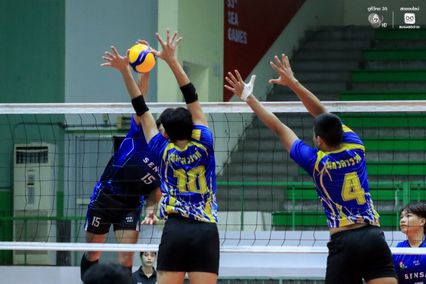 ประมวลภาพ วอลเลย์บอลนักเรียน แชมป์กีฬา 7HD 2026 : เทศบาลบ้านสามเหลี่ยม พบ นวมินทราชูทิศ มัชฌิม