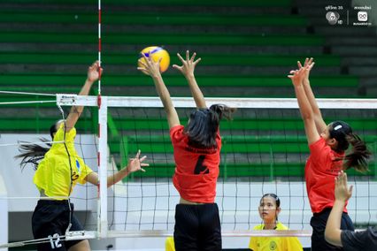 ประมวลภาพ วอลเลย์บอลนักเรียน แชมป์กีฬา 7HD 2026 : วารินชำราบ  พบ ชุมชนวัดหนองค้อ