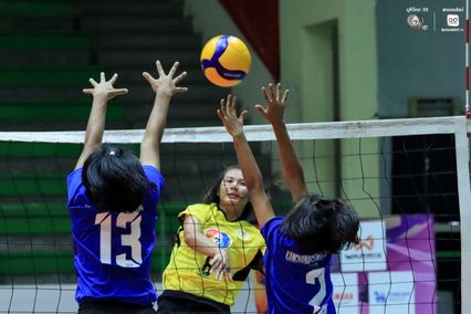 ประมวลภาพ วอลเลย์บอลนักเรียน แชมป์กีฬา 7HD 2026 : เทศบาลชุมชนป้อมเพชร พบ กาญจนาภิเษกวิทยาลัย กระบี่