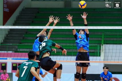 ประมวลภาพ วอลเลย์บอลนักเรียน แชมป์กีฬา 7HD 2026 : เทศบาลบ้านสามเหลี่ยม พบ กาญจนาภิเษกวิทยาลัย กระบี่
