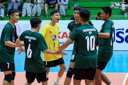 ประมวลภาพ วอลเลย์บอลนักเรียน แชมป์กีฬา 7HD 2026 : เทศบาลบ้านสามเหลี่ยม พบ กาญจนาภิเษกวิทยาลัย กระบี่