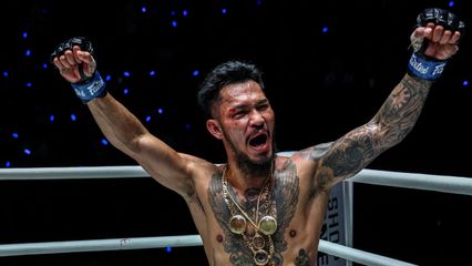 ONE ลุมพินี : เสือคิม ป๋องสุพรรณ พีเค. เปิดสูตรสู้ไม่ถอย พิชิต “นาบิล” คว้าชัย 8 ไฟต์ติด