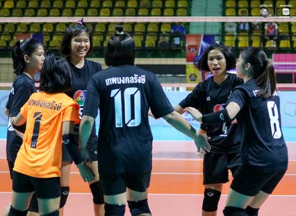 ประมวลภาพ วอลเลย์บอลนักเรียน แชมป์กีฬา 7HD 2026 : กีฬานครนนท์วิทยา 6 พบ เทพมงคลรังษี