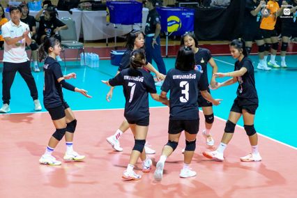 ประมวลภาพ วอลเลย์บอลนักเรียน แชมป์กีฬา 7HD 2026 : กีฬานครนนท์วิทยา 6 พบ เทพมงคลรังษี