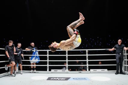 ONE Championship : สเตลลา เฮเมตซ์เบอร์เกอร์ สาดแข้งดับฝัน นาตาเลีย ดิอาชโควา ศึก ONE Fight Night 46