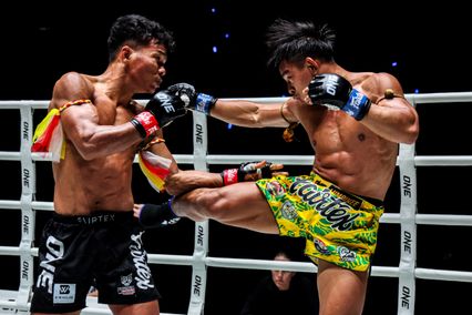 ONE ลุมพินี : ทรงชัยน้อย เกียรติทรงฤทธิ์ ขอคืนฟอร์ม ดับฝัน บันลือโลก ศิษย์วัชรชัย ปูทางล่าบัลลังก์อีกครั้ง