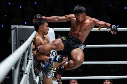 ONE ลุมพินี : ก้องศึก ศิษย์สารวัตรเสือ ถอนแค้น เด็ดดวงเล็ก ทอฝันฟาร์ม ชนะคะแนนไม่เอกฉันท์ ศึก ONE ลุมพินี 167