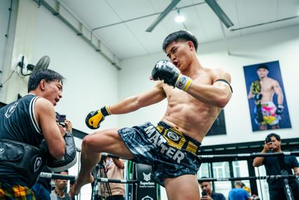ONE ลุมพินี : แรมโบ้เล็ก ฉ.อจลบุญ โชว์ฟิตพร้อมรั้งบัลลังก์ ยอดไอคิว อ.พิมลศรี