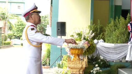 พระวรวงศ์เธอ พระองค์เจ้าเฉลิมศึกยุคล ทรงเปิดอาคารเพชรรัตน - สุวัฒนา โรงเรียนพนมมาศพิทยากร จังหวัดอุตรดิตถ์