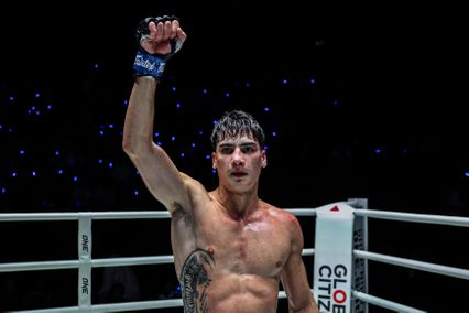 ONE ลุมพินี : เลนนี บลาซี ภูมิใจฟอร์มแกร่งดับ วรพล ลูกเจ้าพ่อโรงต้