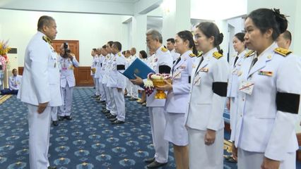 พระบาทสมเด็จพระเจ้าอยู่หัว ทรงพระกรุณาโปรดเกล้าโปรดกระหม่อมให้ นายพลากร สุวรรณรัฐ องคมนตรี เป็นผู้แทนพระองค์ สมเด็จพระกนิษฐาธิราชเจ้า กรมสมเด็จพระเทพรัตนราชสุดา ฯ สยามบรมราชกุมารี ออกรับคณะบุคคลต่าง ๆ