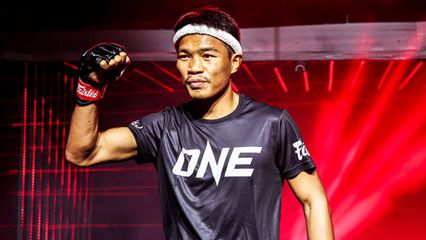 ONE ลุมพินี : ปตท. อภิชาติฟาร์ม ขนอาวุธมวยไทยไล่ถล่ม ฮัมซา ราชิด คว้าชัยกู้ศรัทธา