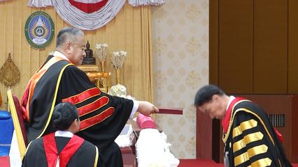 องคมนตรี เป็นผู้แทนพระองค์ไปในพิธีพระราชทานปริญญาบัตรแก่ผู้สำเร็จการศึกษาจากมหาวิทยาลัยราชภัฏสงขลา และมหาวิทยาลัยราชภัฏยะลา ประจำปีการศึกษา 2567-2568